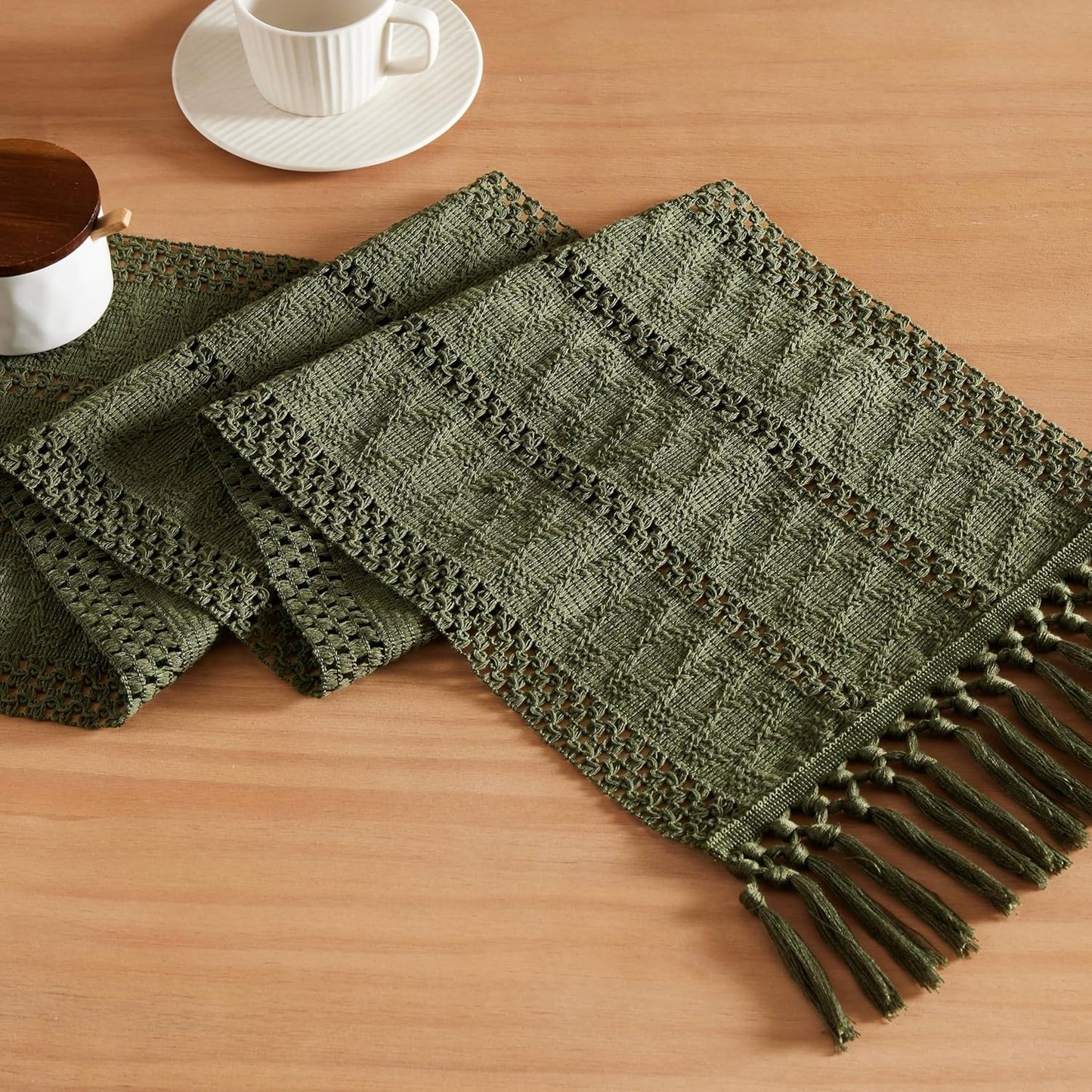 Camino mesa macramé bohemio verde oliva 12x60pulg