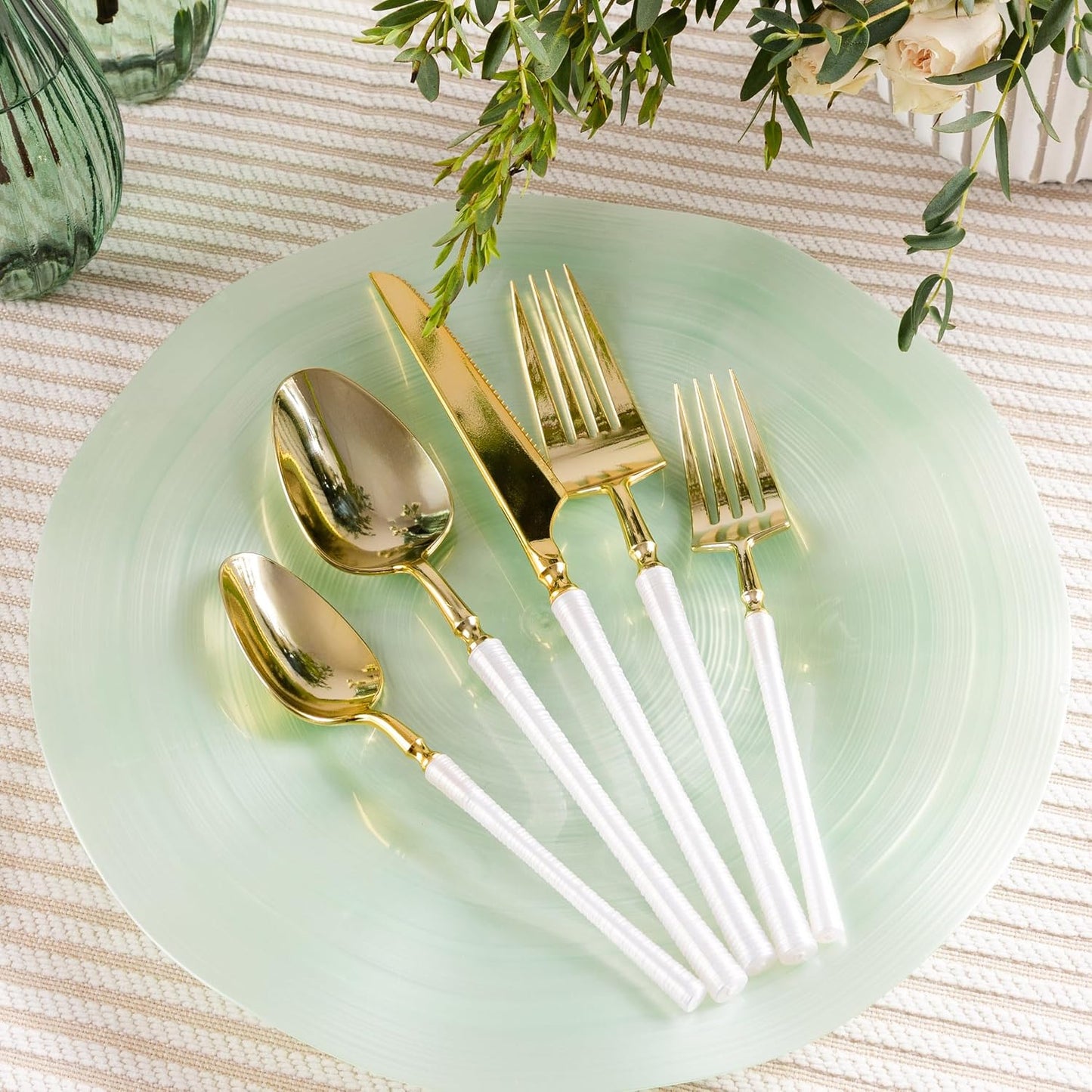 Set 40 cucharas sopa plástico doradas blancas nervaduras