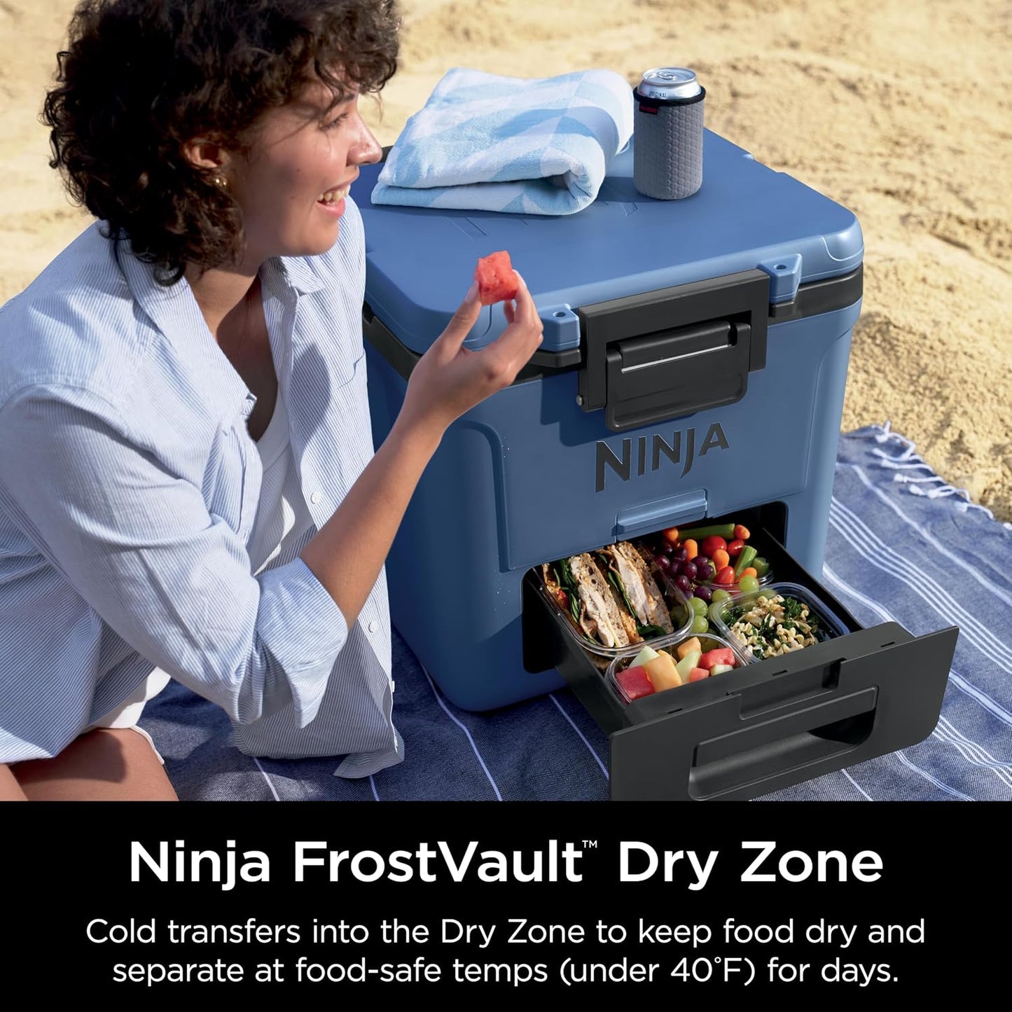 Enfriador FrostVault 30QT con ruedas aislado cajón Temp Dry