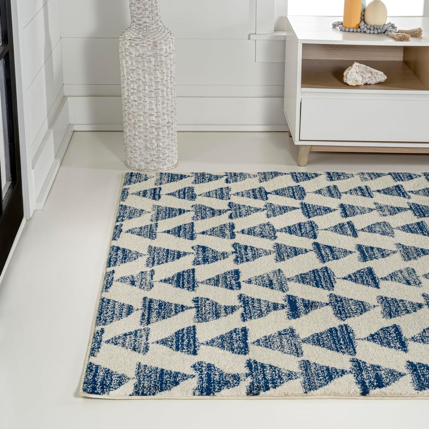 Alfombra marroquí triangular crema/azul 5x8ft contemporánea