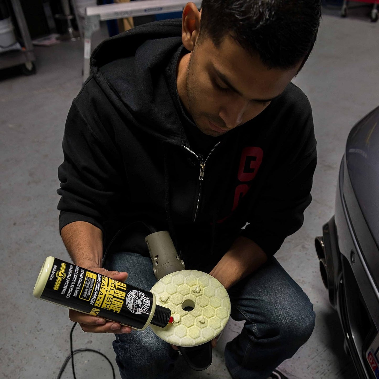 Esmalte doble acción para pintura automotriz y barcos