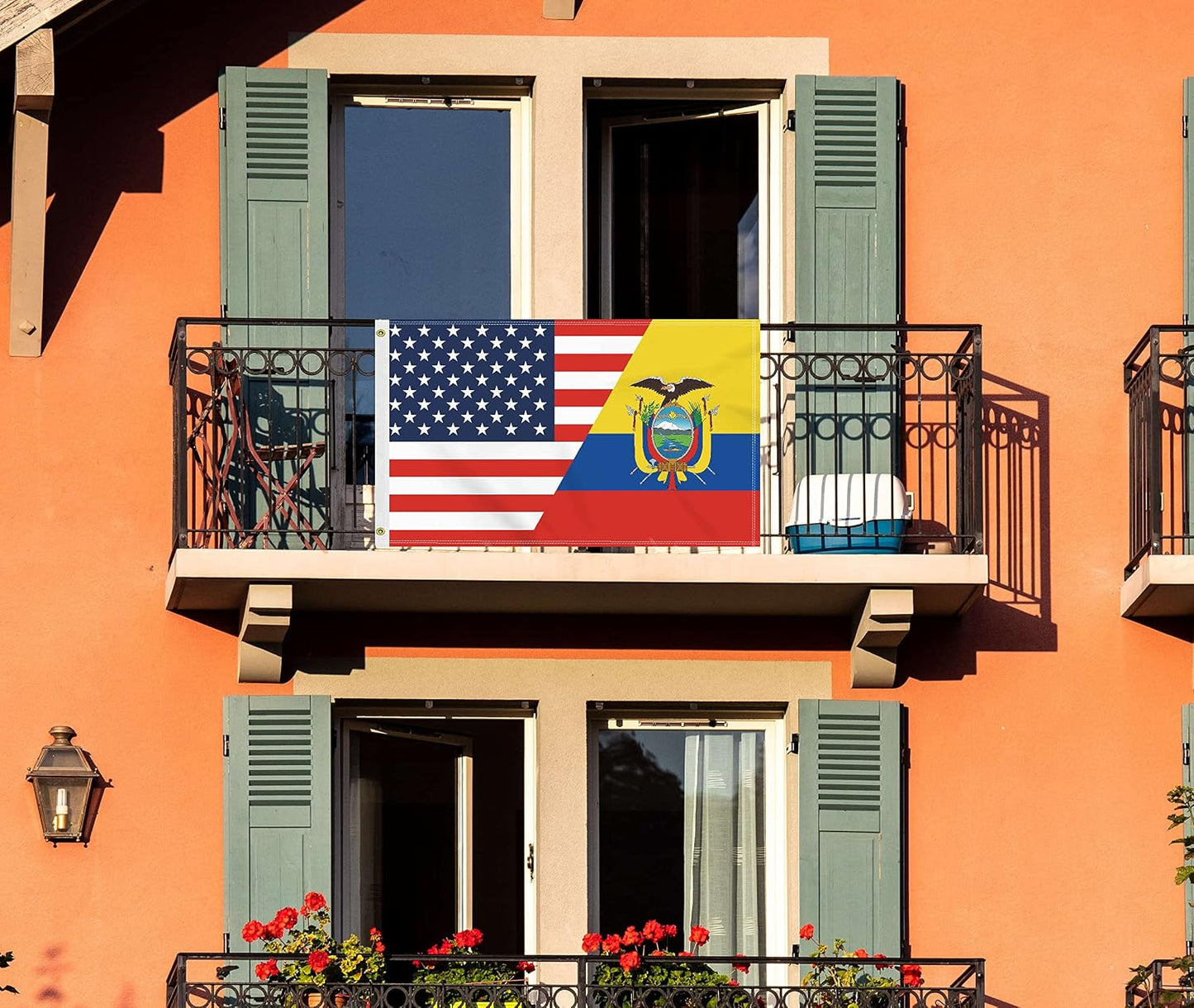 Bandera Ecuador 3x5ft 150D doble cara con grommets latón