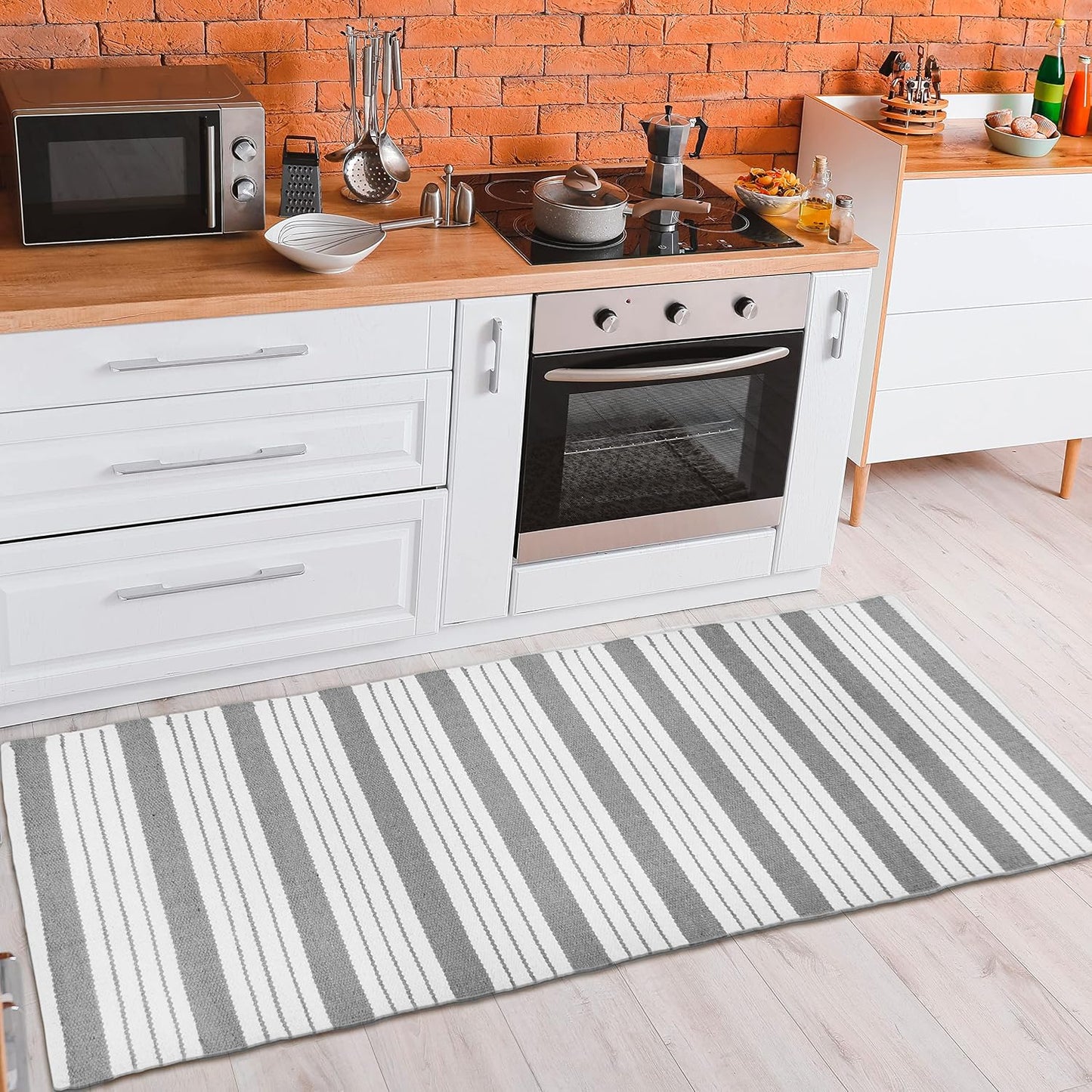 Alfombra rústica tejida a mano 2x8ft rayas gris y blanco