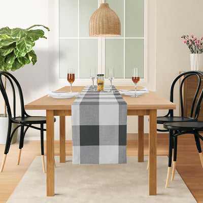 Mesa cuadros gris y blanco 13x90pulg para cómoda