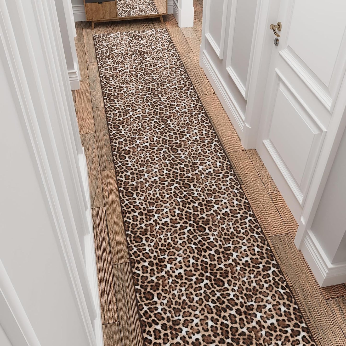 Alfombra pasillo 2'2x24' antiderrap pelo fino resistente