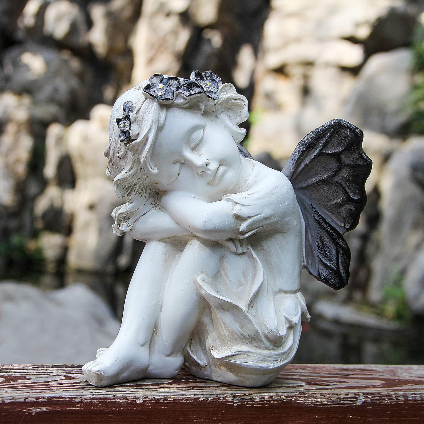 Estatua ángel con luz solar para jardín patio césped