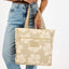 Bolso Hana Hou Creme en Dune con bolsillo frontal