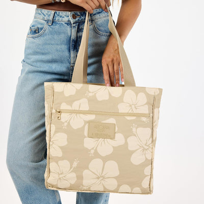 Bolso Hana Hou Creme en Dune con bolsillo frontal