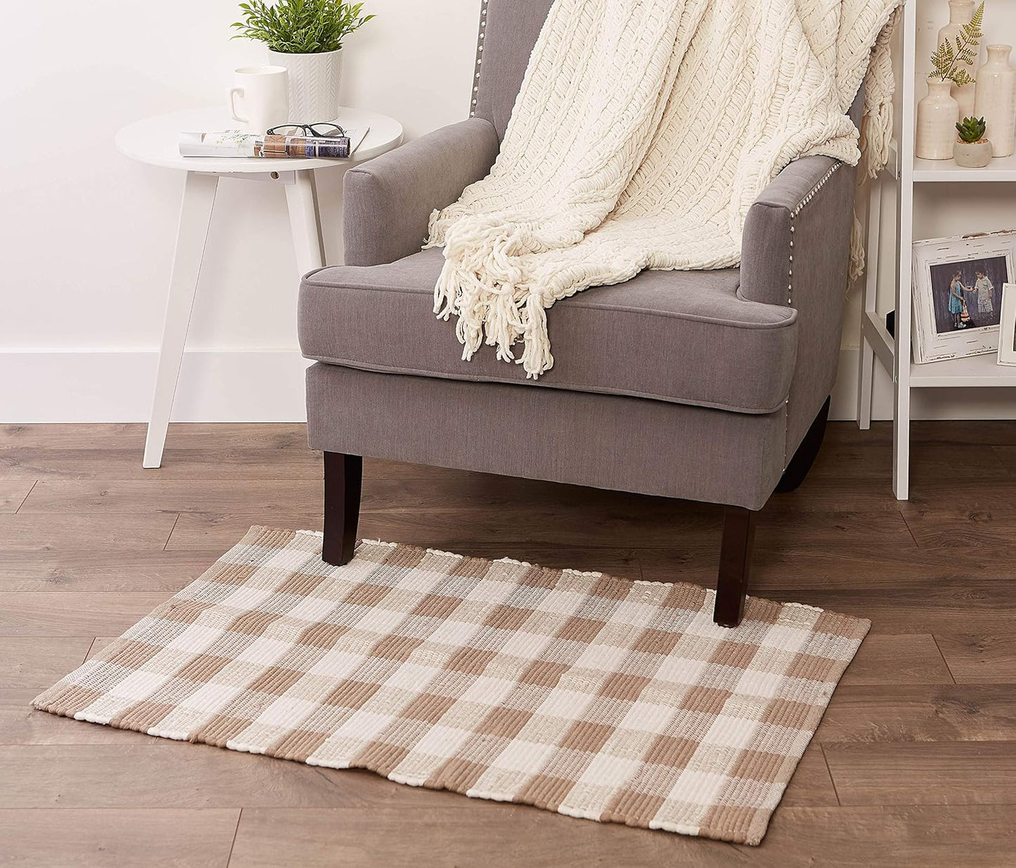 Alfombra chindi reversible 26x40pulg color piedra/crema