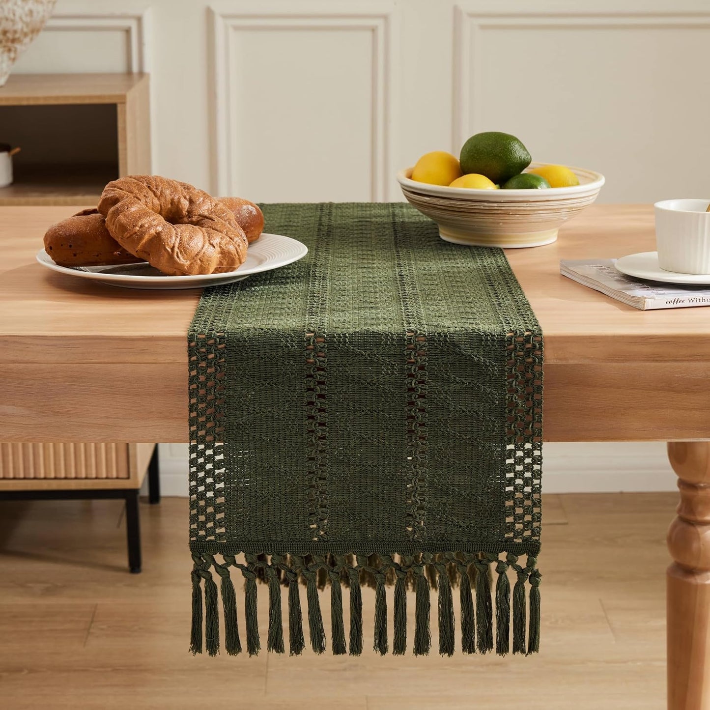 Camino mesa macramé bohemio verde oliva 12x60pulg