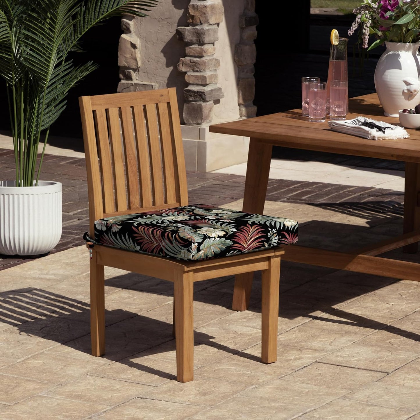 Cojín asiento exterior 19x19" espuma ProFoam Simone Black