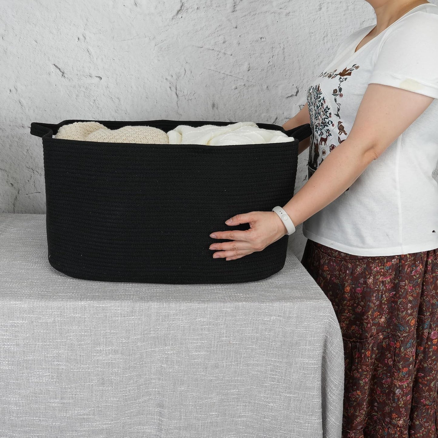 Cesta rectangular de mimbre para mantas y ropa 22x17x12pulg