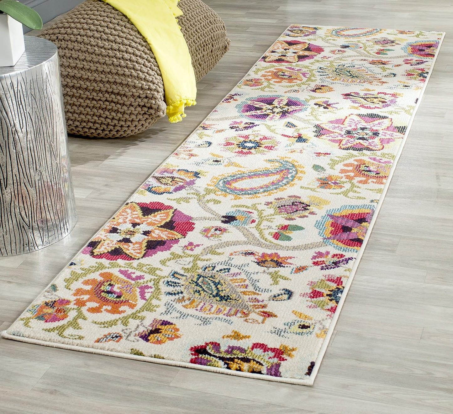 Alfombra pasillo 2.2x6ft diseño floral bohemio marfil