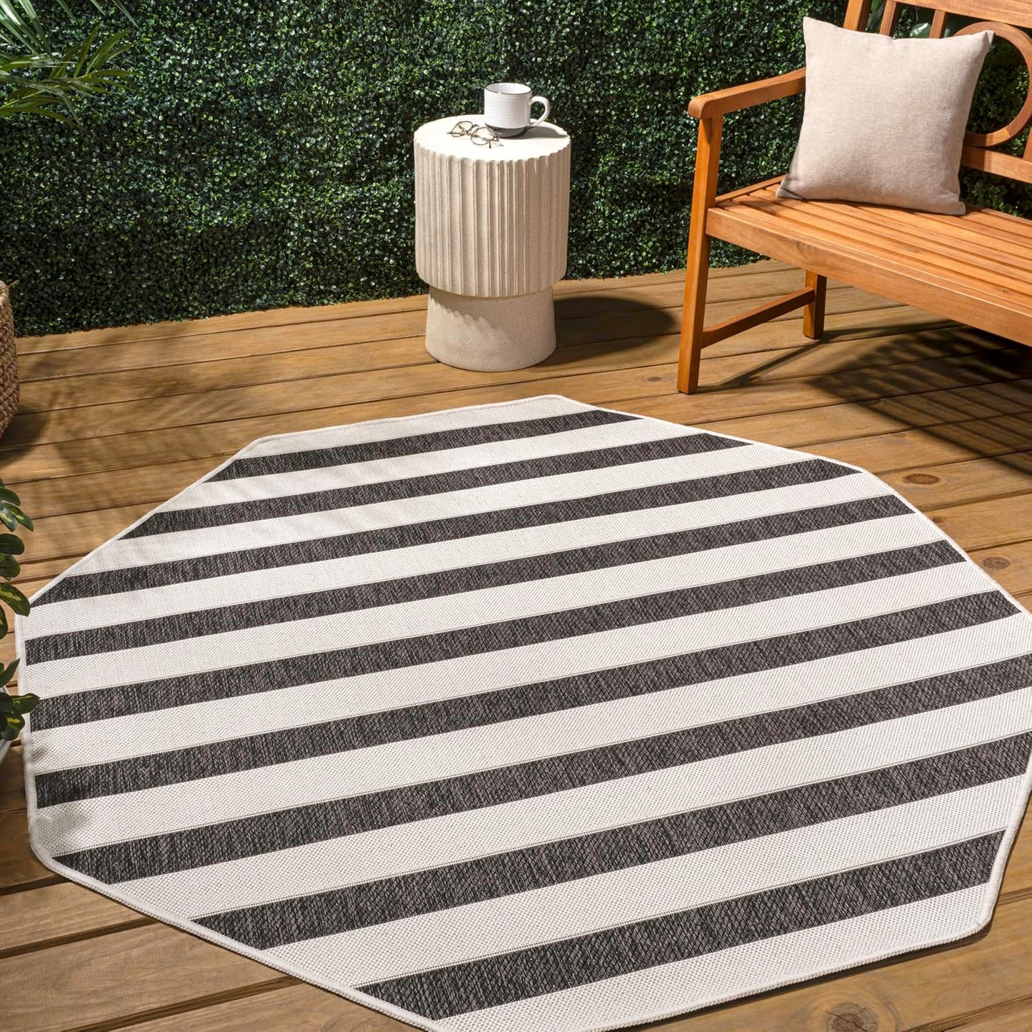 Alfombra octagonal 8ft negro/crema patio