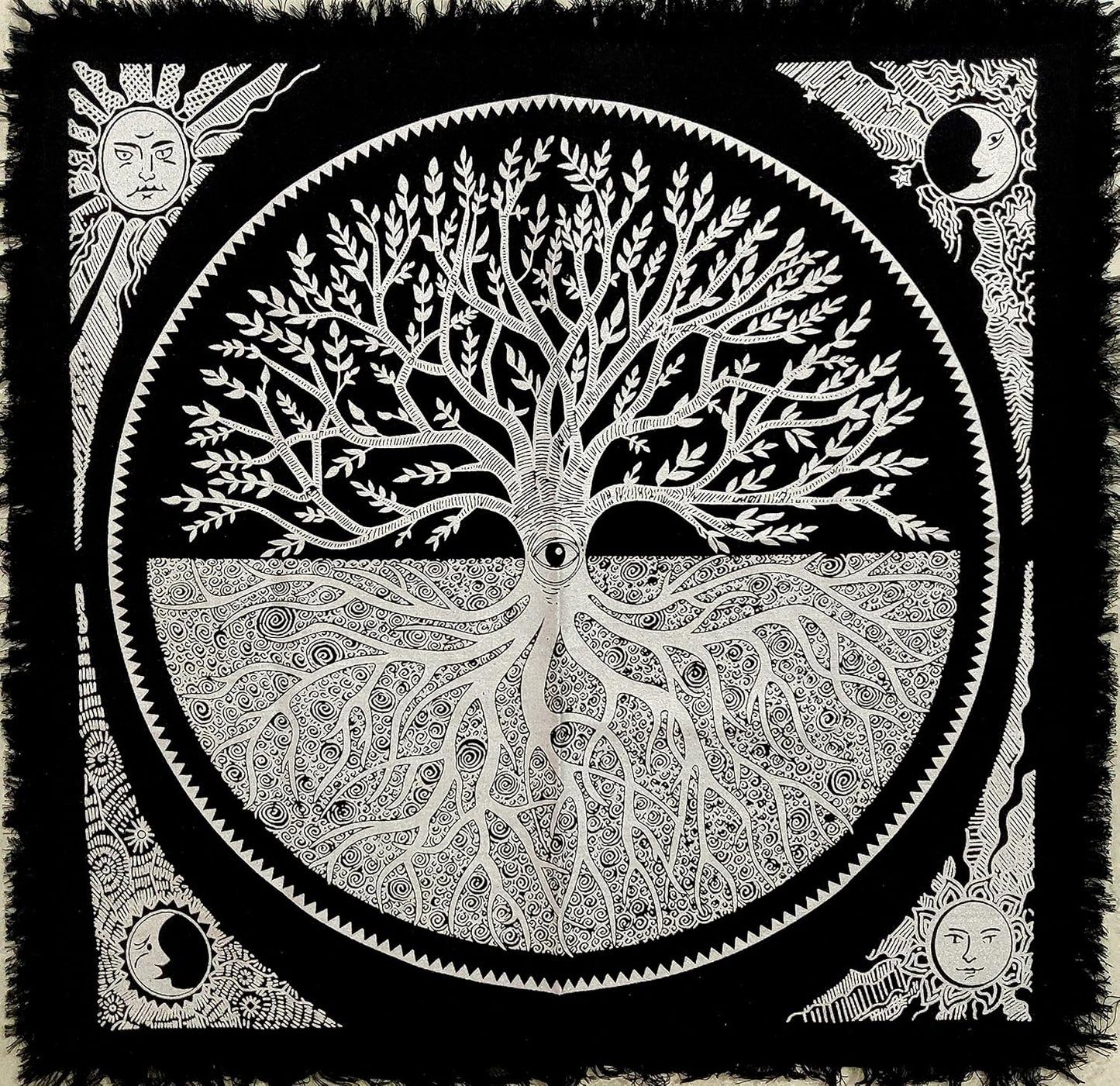 Mantel altar 18x18pulg diseño árbol vida druida plateado