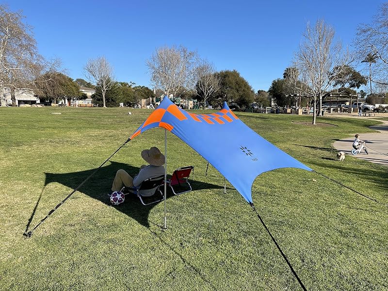 Refugio solar deportivo con estacas recicladas 4.5lb