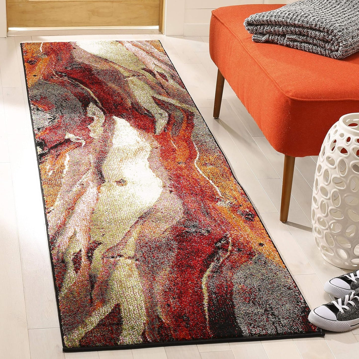 Alfombra moderna abstracta 2'3"x6' color rojo