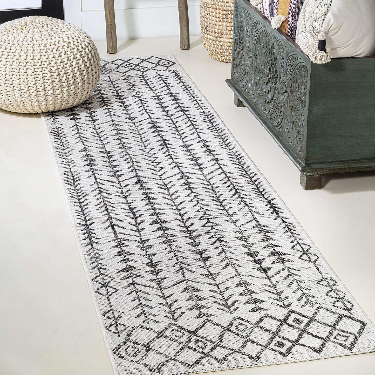 Alfombra bohemia geométrica 2x10ft marfil/negro patio