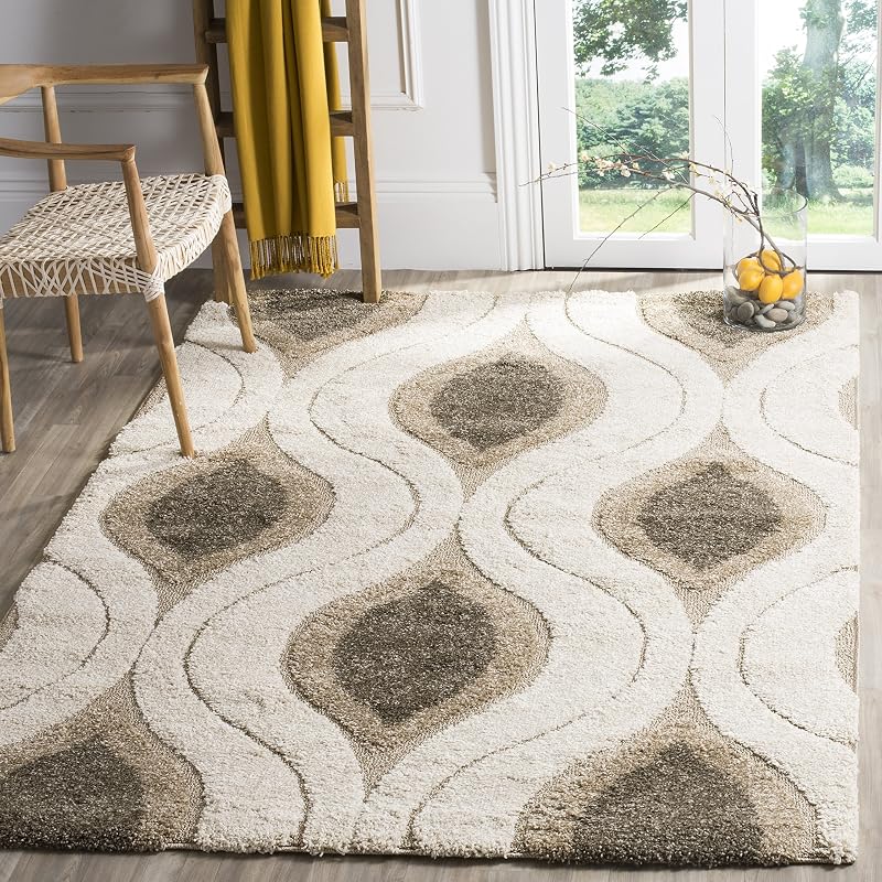 Alfombra área 5'3"x7'6" diseño Ogee color crema y humo
