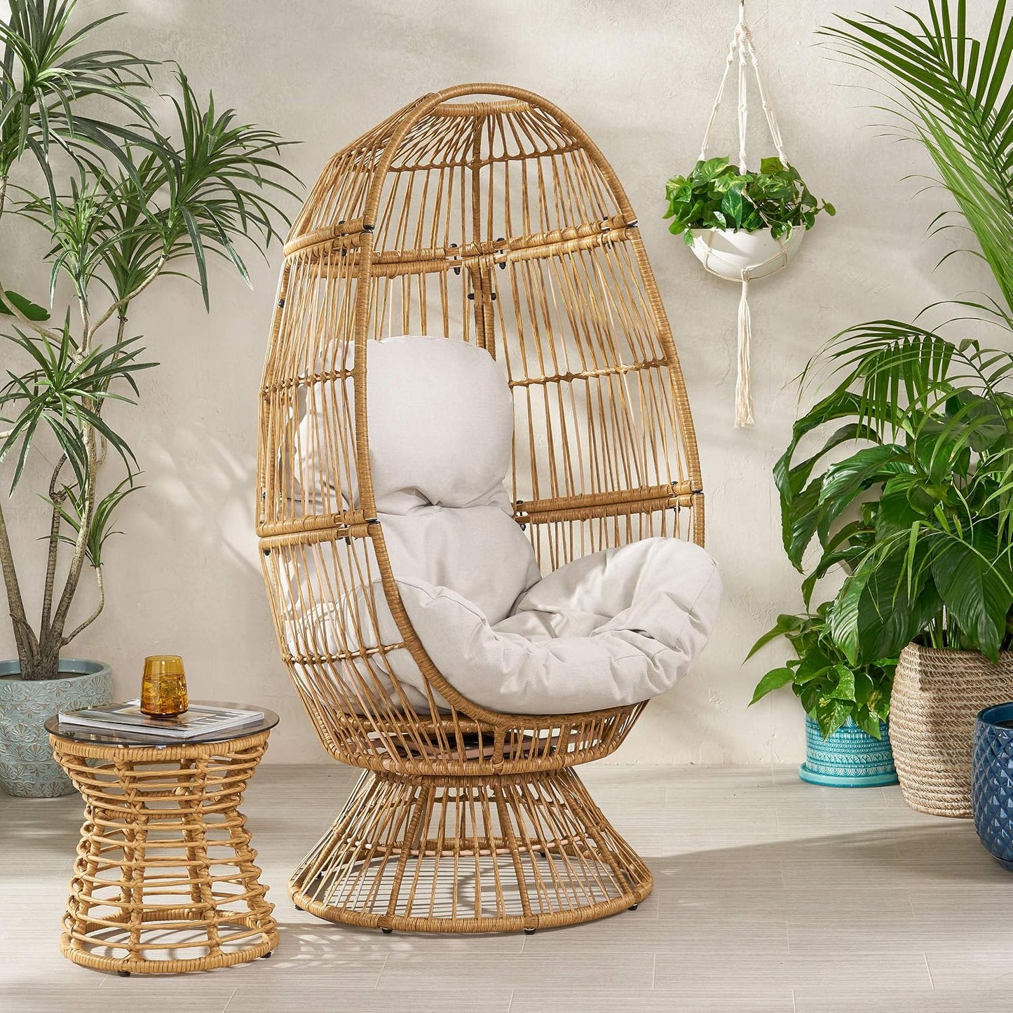 Silla giratoria mimbre con cojín