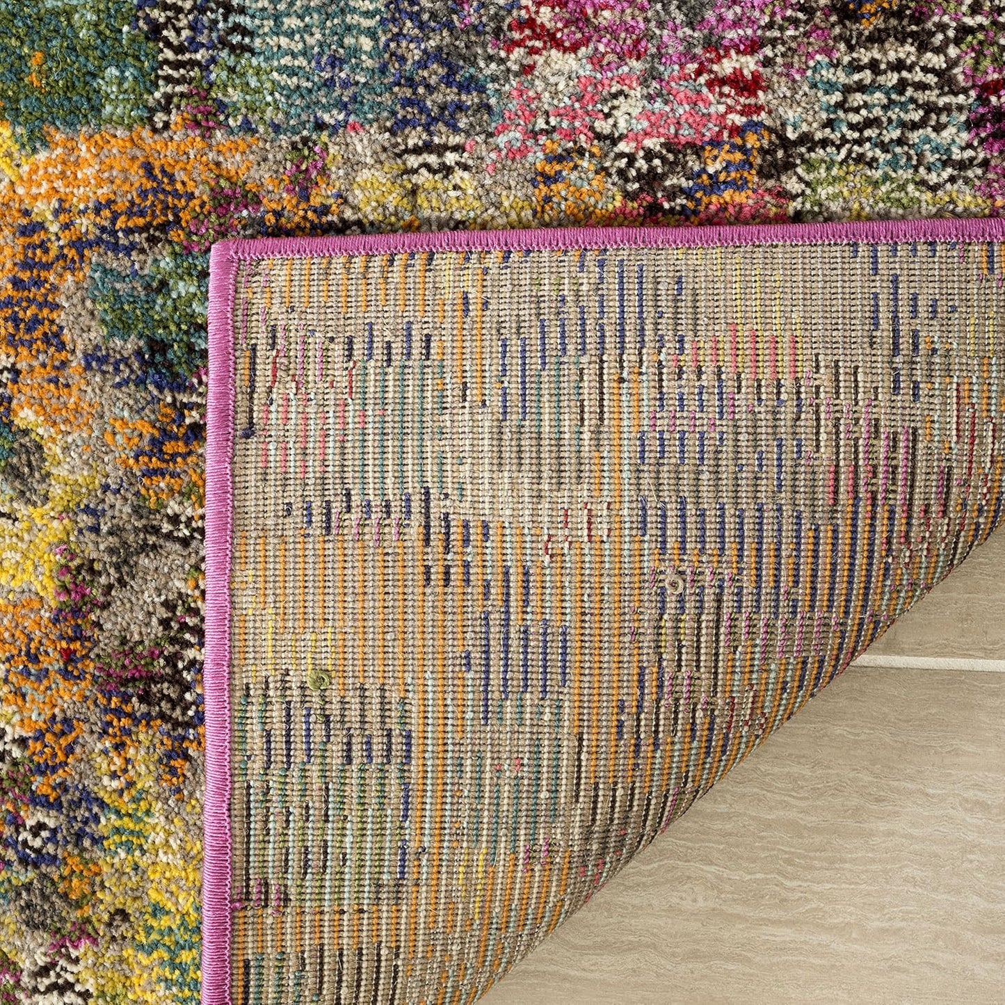 Alfombra decorativa 2'2x4' diseño acuarela rosa y multicolor